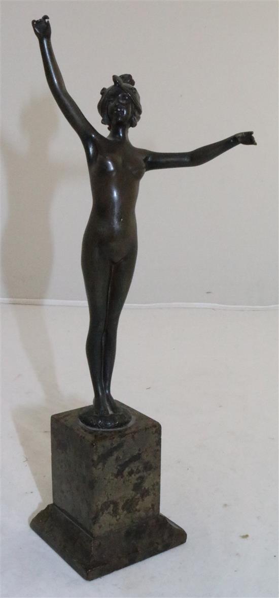 An Art Nouveau bronze figure of a standing female nude, 11in.